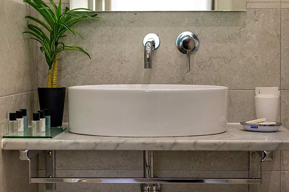 Cinque Terre Gateway