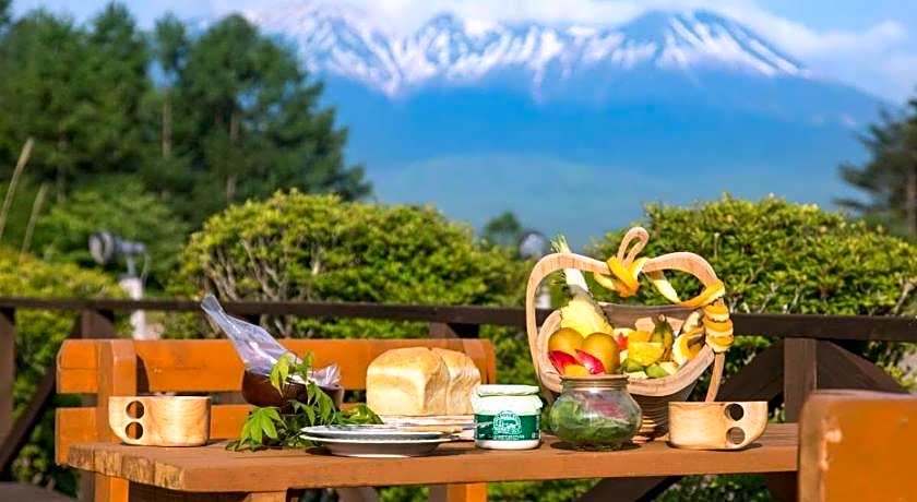 Tsutaya Tokinoyado Kazari