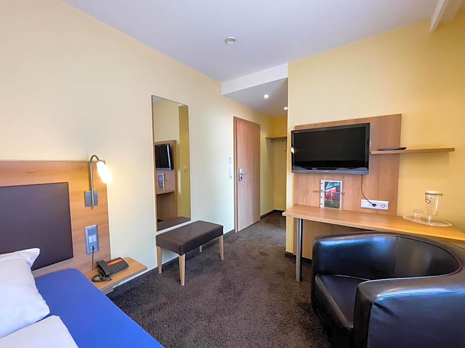 Ott's Hotel Weinwirtschaft & Biergarten Weil am Rhein/Basel