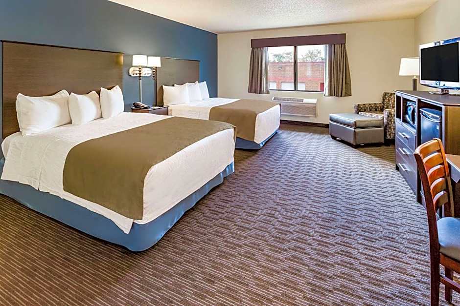 AmericInn by Wyndham Hotel and Suites Long Lake