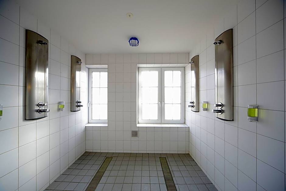 Bed'nBudget Expo-Hostel Rooms