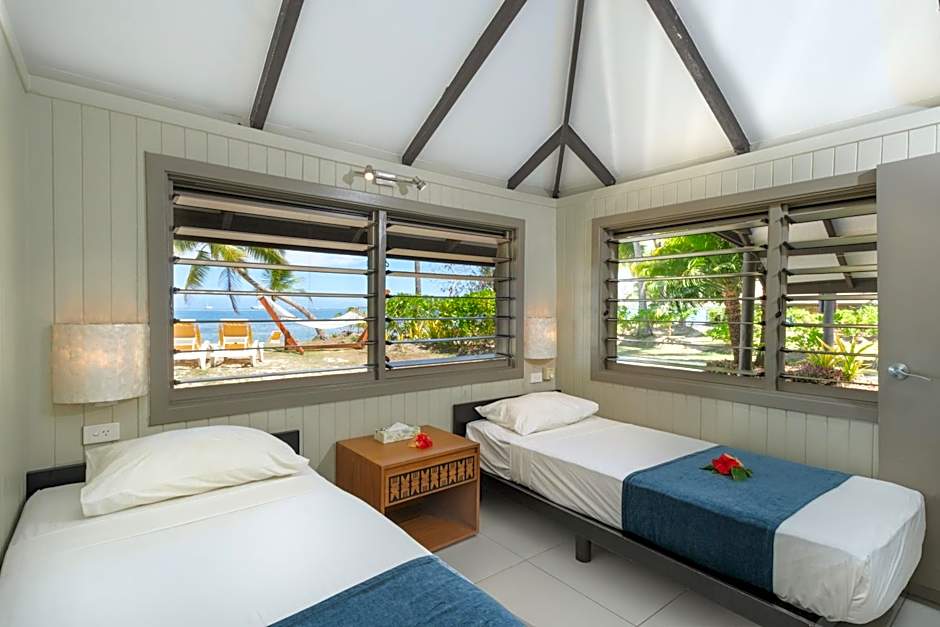 Photo 1 of 6 of Beachfront Bure