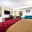 Econo Lodge Inn & Suites Macon