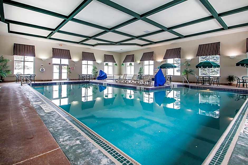 Comfort Suites Madison West - Middleton