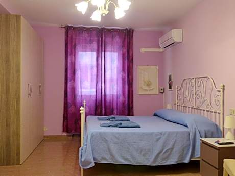 Double Room with Private External Bathroom