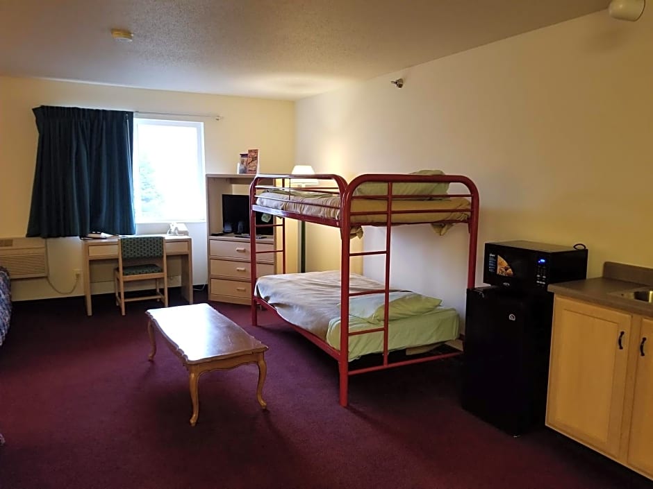 Bilmar Inn & Suites