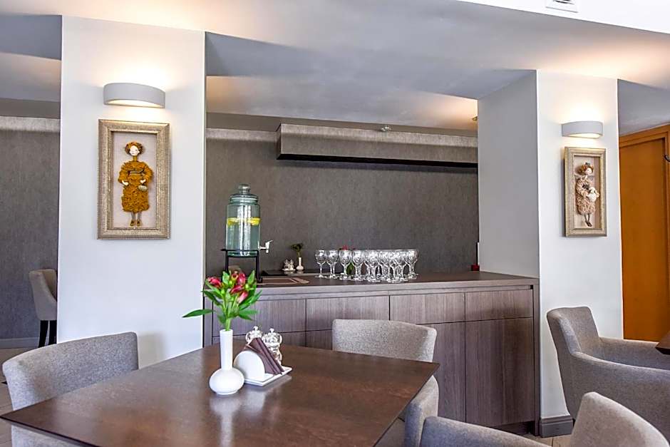 Muza Hotel