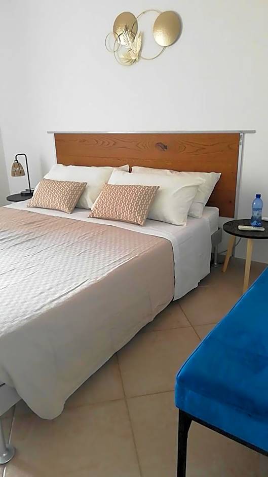 215 addaura luxury room