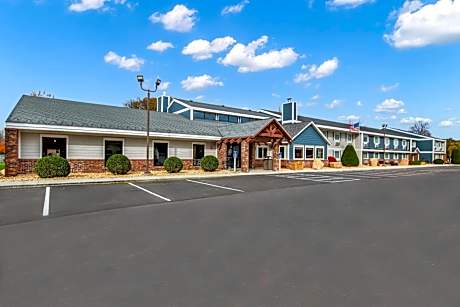 AmericInn by Wyndham St. Peter