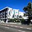 The Adler a Hollywood Hills Hotel