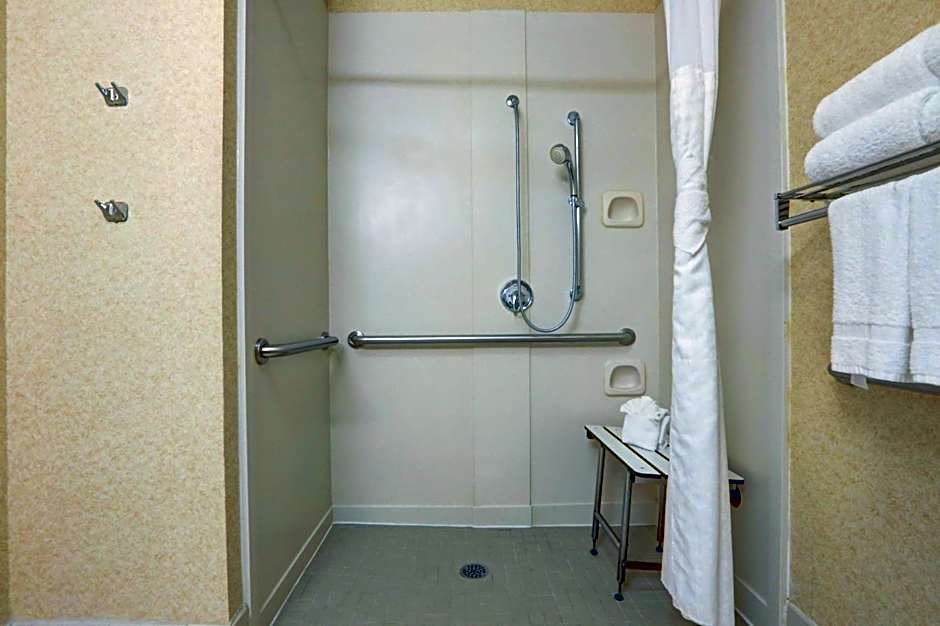 SureStay Plus Hotel by Best Western Chicago Lombard