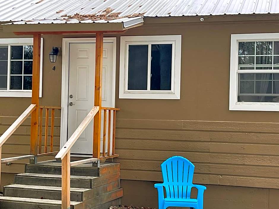 Kootenai Valley Motel