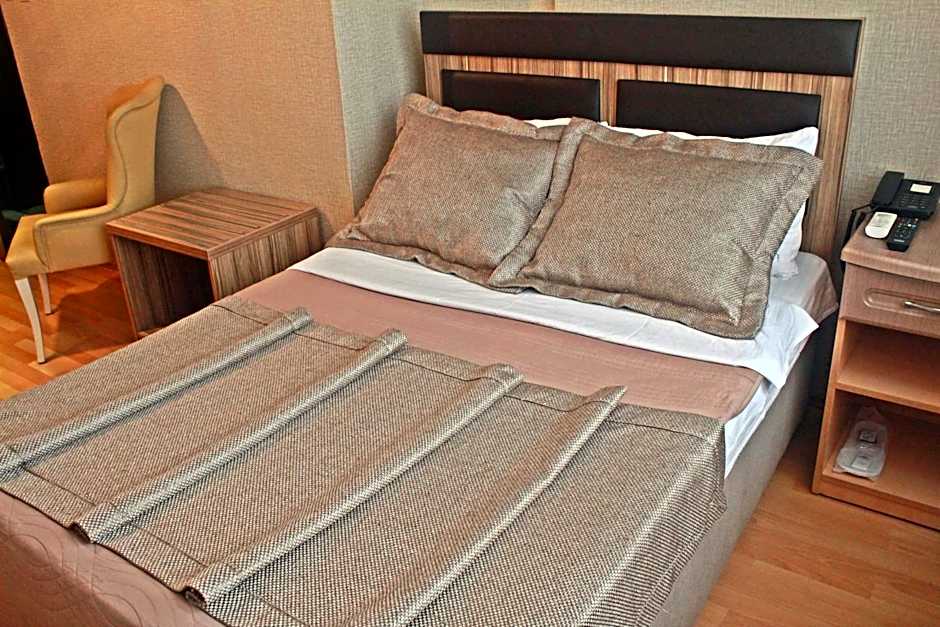 Cmr Aydogan Hotel