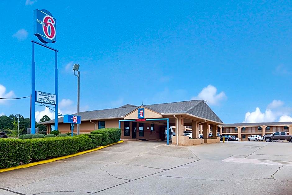 Motel 6-Marshall, TX