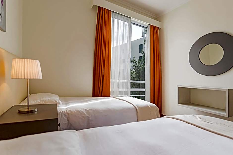 Achada I by An Island Apart