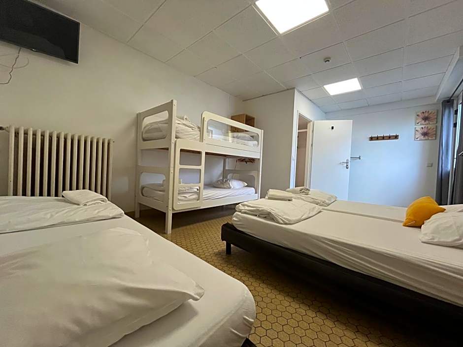 HOSTEL Les Bois Verts - Les Herbiers