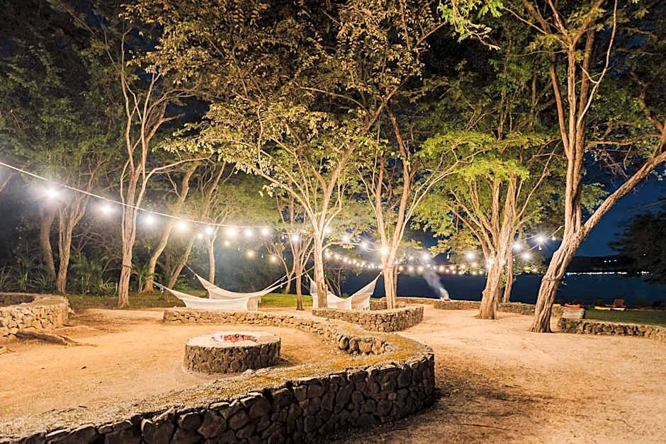 Papagayo Golden Palms Beachfront Hotel