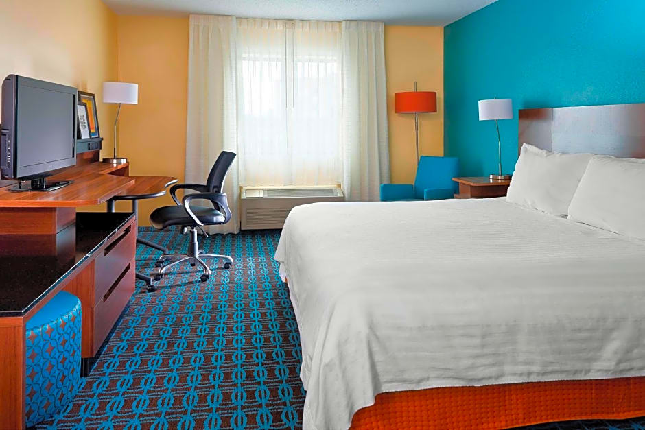 Fairfield Inn & Suites by Marriott Lexington Keeneland Airport