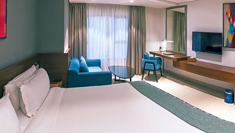 Deluxe Room with Courtyard View