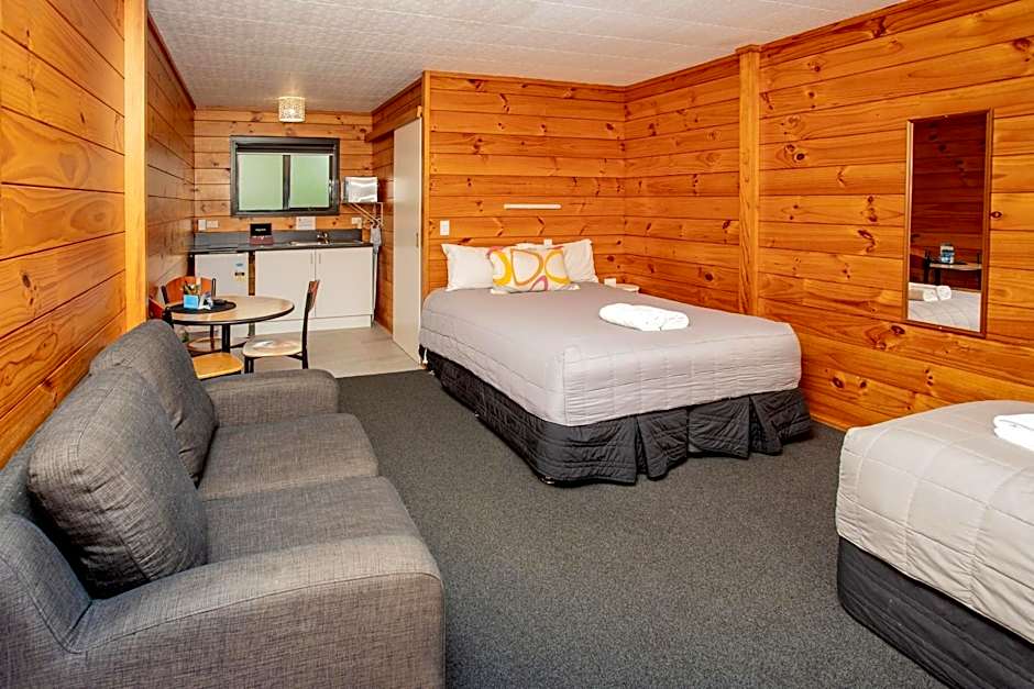 Wellington TOP 10 Holiday Park