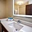 Holiday Inn Express & Suites New Castle By IHG