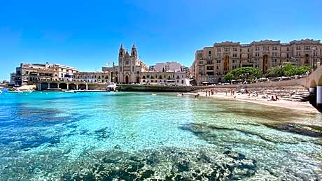 St. Julian's Bay Hotel