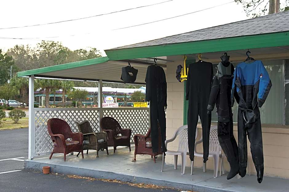 High Springs Country Inn