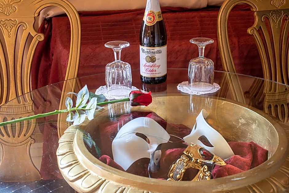 The Anniversary Inn - Fifth South
