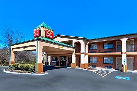Econo Lodge Nashville near Percy Priest Lake