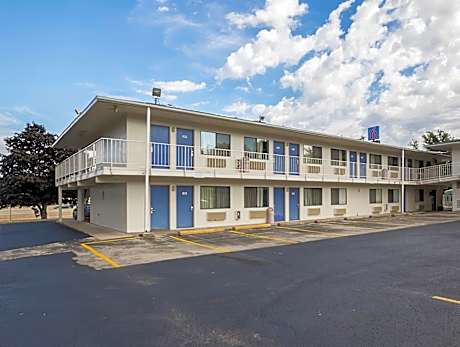 Motel 6-Rochester, MN