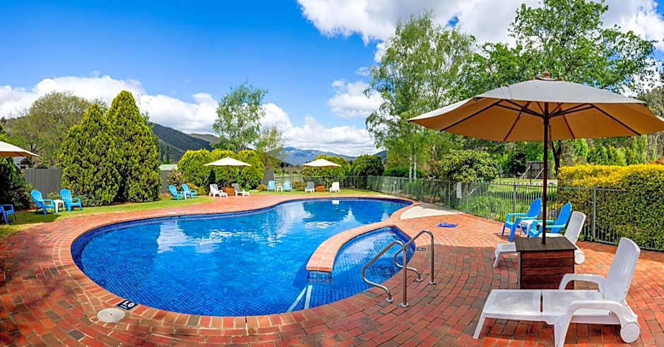 Discovery Parks - Bright