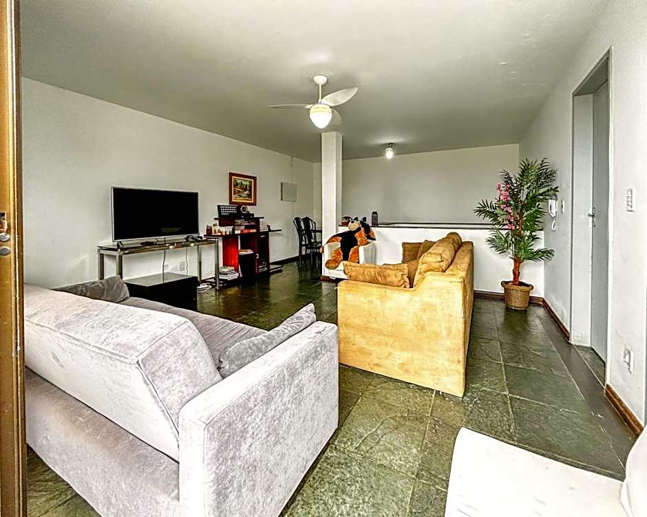 Incrivel apto a 800m da Praia do Forte - Cabo Frio