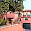 Alhambra Guest House di Charme