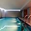 Suites Plaza Hotel & Wellness