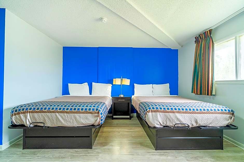 Lamplighter Inn By OYO Independence