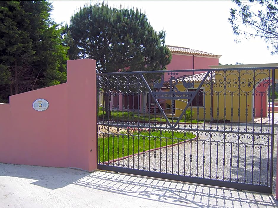 Rejna Residence Hotel