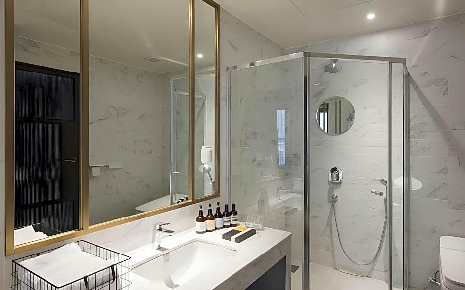 Hound Hotel Changwon - Jinhae Yongwon