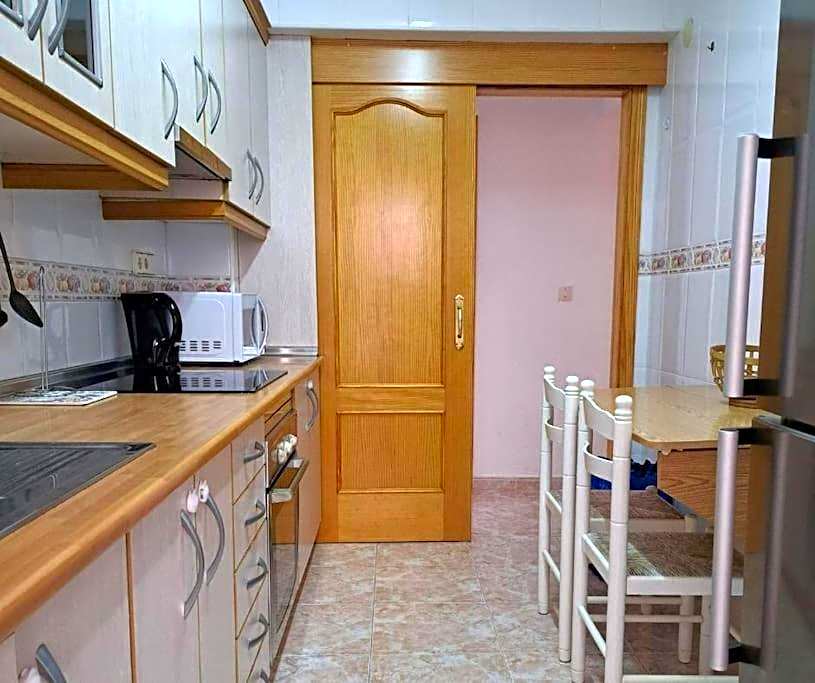 MIRO 5 pax, 300 m to beach