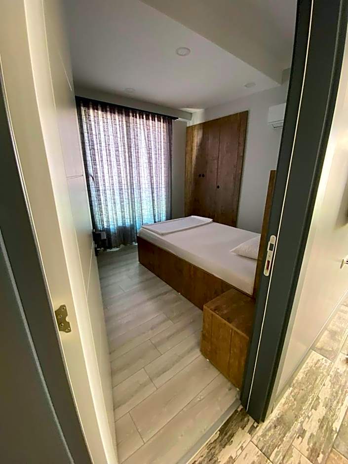 YOUR HOUSE Apart Otel