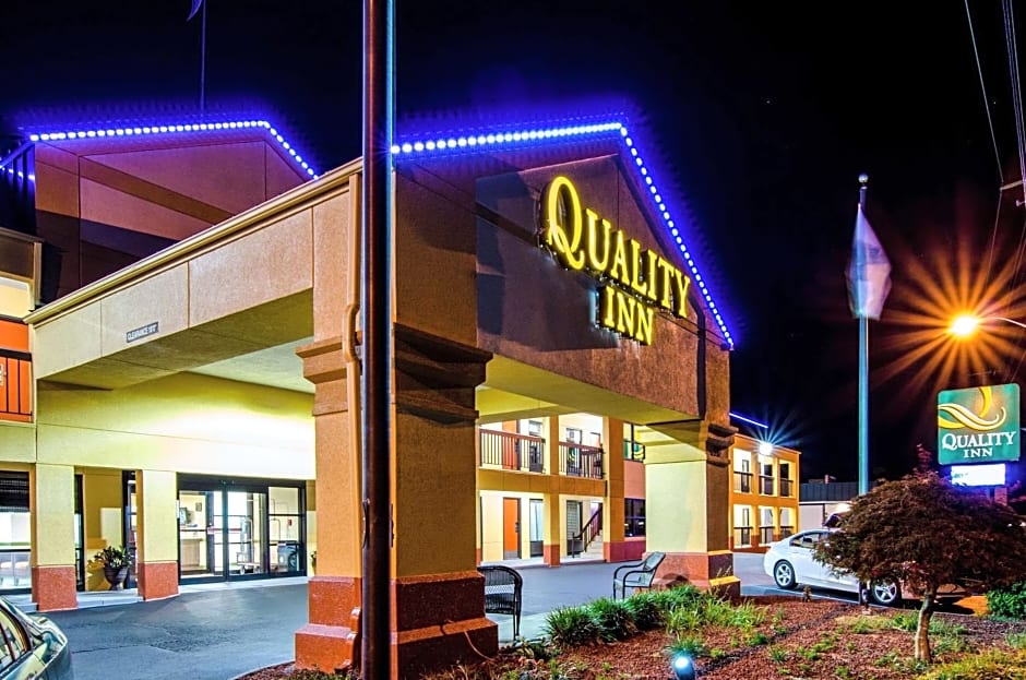 Quality Inn Tanglewood