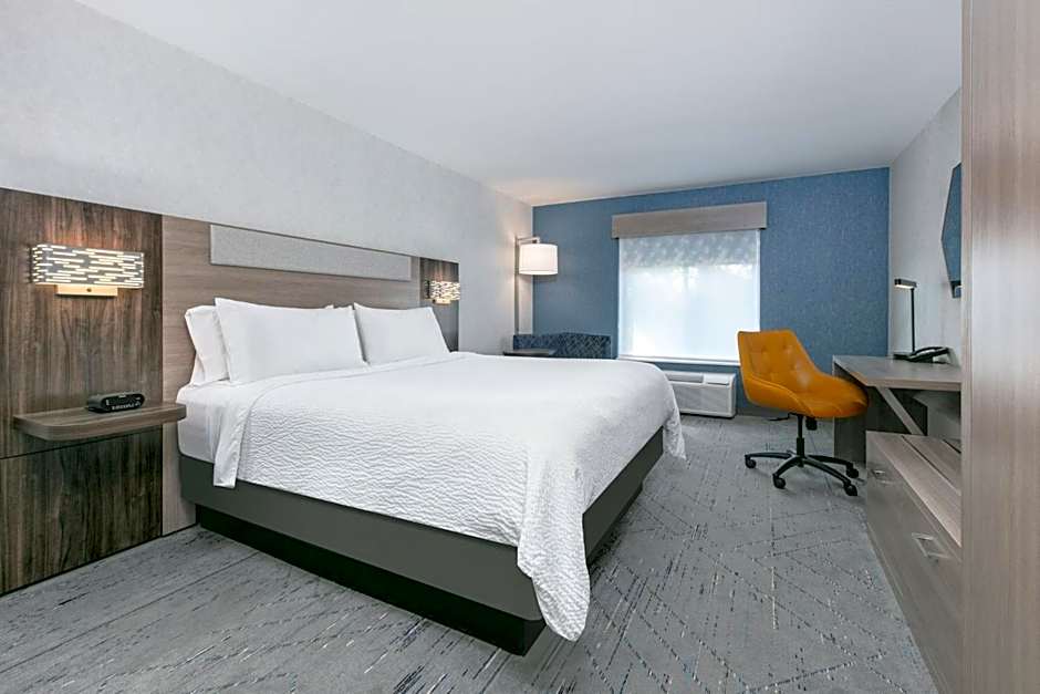 Holiday Inn Express Hotel and Suites Valparaiso By IHG