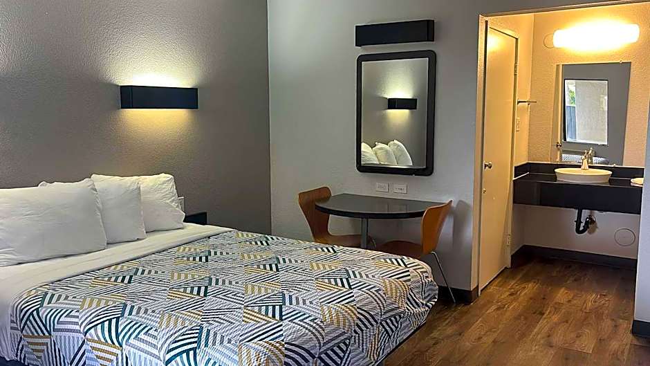Motel 6-Watsonville, CA - Monterey Area