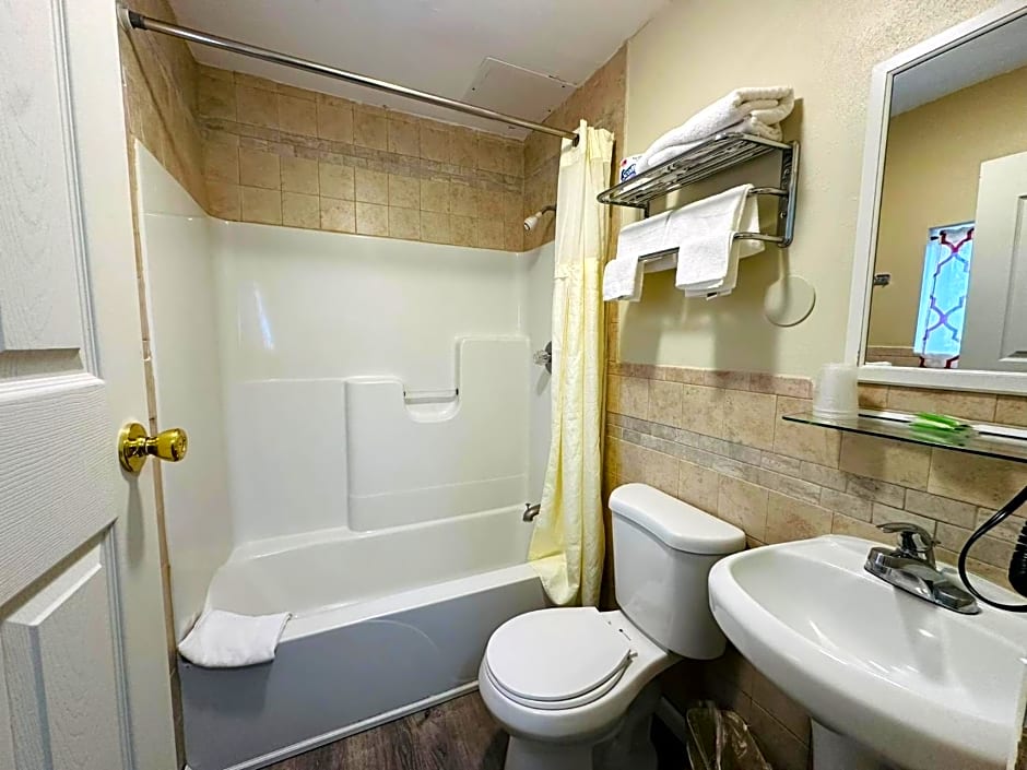 Hampton Motor Inn