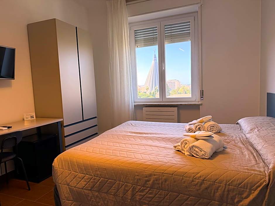 Panoramic Rooms