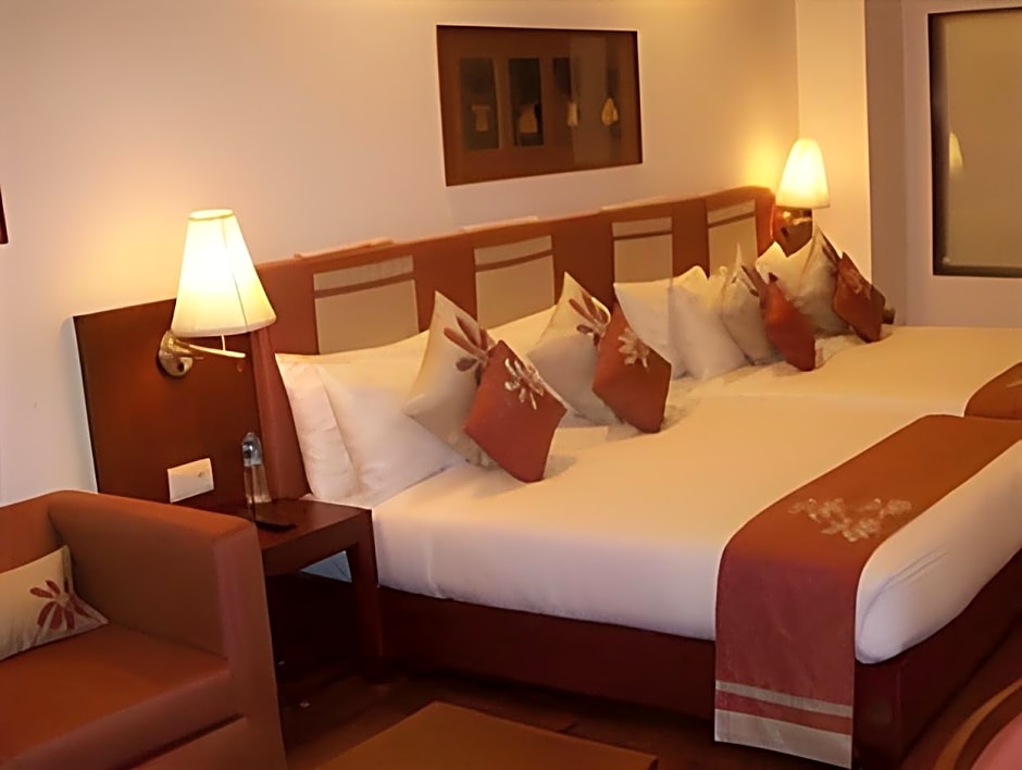 Treehouse Hotel Club & Spa, Bhiwadi