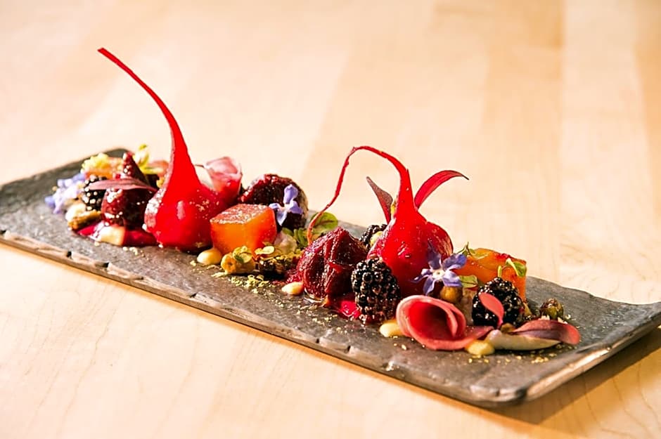 Hotel Indigo Traverse City By IHG