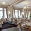 The Grand Burstin Hotel