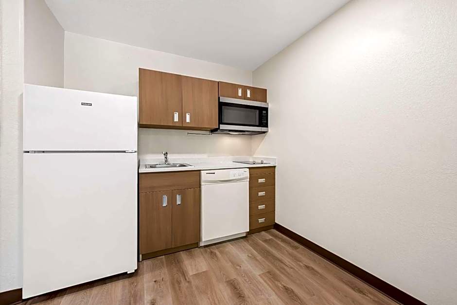 MainStay Suites Raleigh North