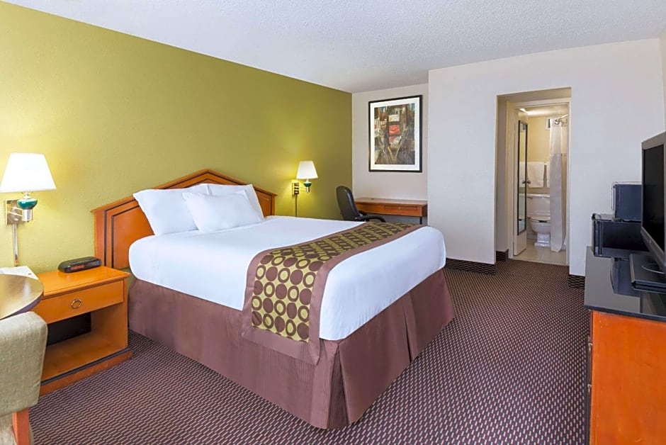 Ramada by Wyndham Pikesville/Baltimore North