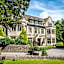 The Hare & Hounds Hotel